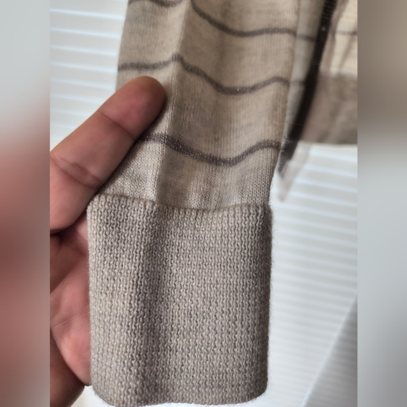 Ann Taylor LOFT Cardigan Gray Sequin Size Medium M - Picture 10 of 15